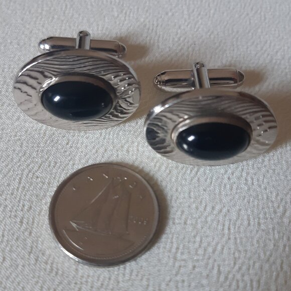 1960s Anson Black Onyx Cuff Links Textured Silver Tone Metal Vintage - Picture 3 of 10